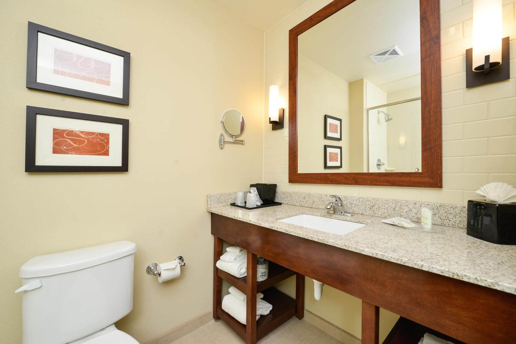 Comfort Suites Fargo Medical Center Zimmer foto