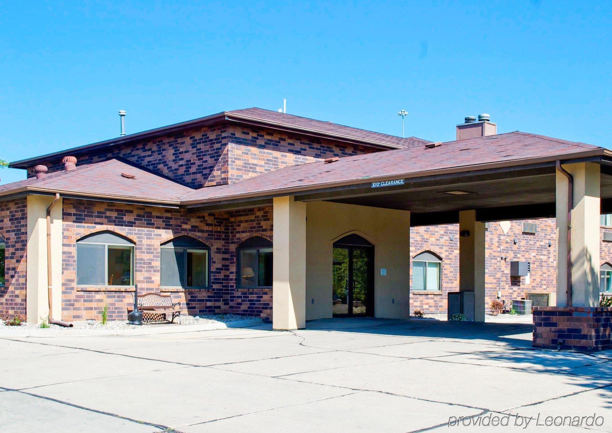 Comfort Suites Fargo Medical Center Exterior foto